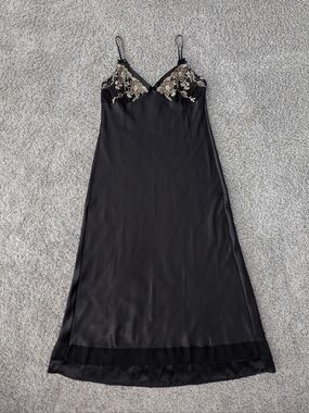 Couture By Cabernet women's lingerie nightgown